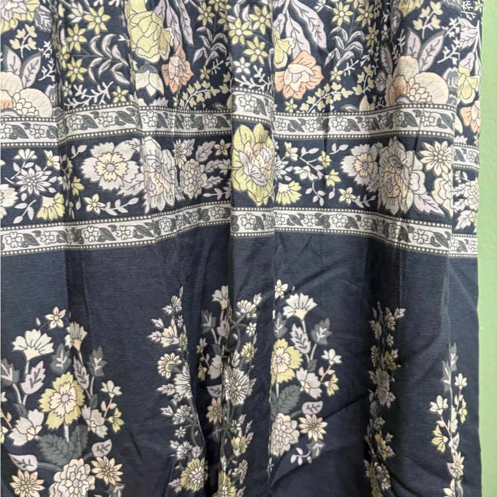 nwt R Vivimos boho Elegant Floral Long Sleeve Dress - Navy and Cream medium - Picture 12 of 17